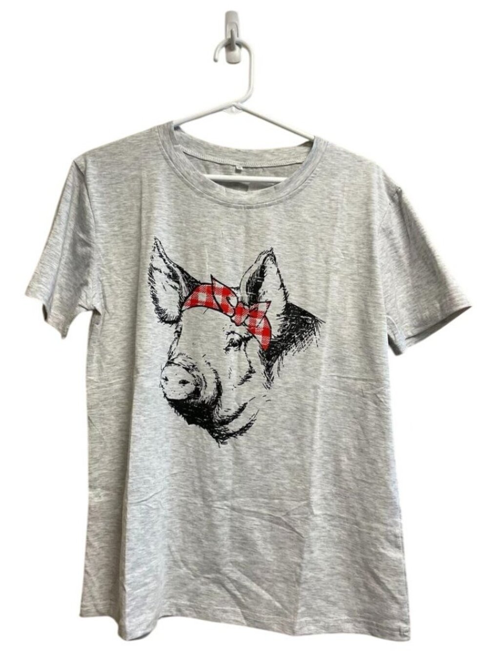 Grey Short Sleeve Pig Shirt With Red Bandana Graphic Comfy Cotton Small - Picture 1 of 2
